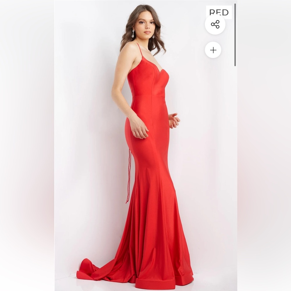 Prom/formal/gala dress 
JVN by Jovani red mermaid dress  - JVN07643